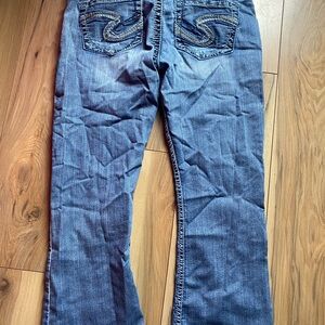 Silver Jeans Women's Boot Cut in Classic Blue